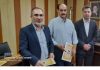 شهردار آبعلی از ایثارگران شاغل در شهرداری همزمان با دفاع مقدس تجلیل کرد.